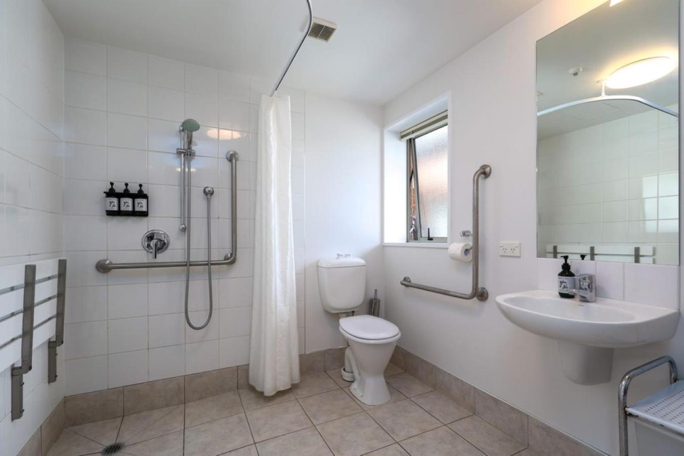 Chelsea Park Motor Lodge Нельсон Екстер'єр фото